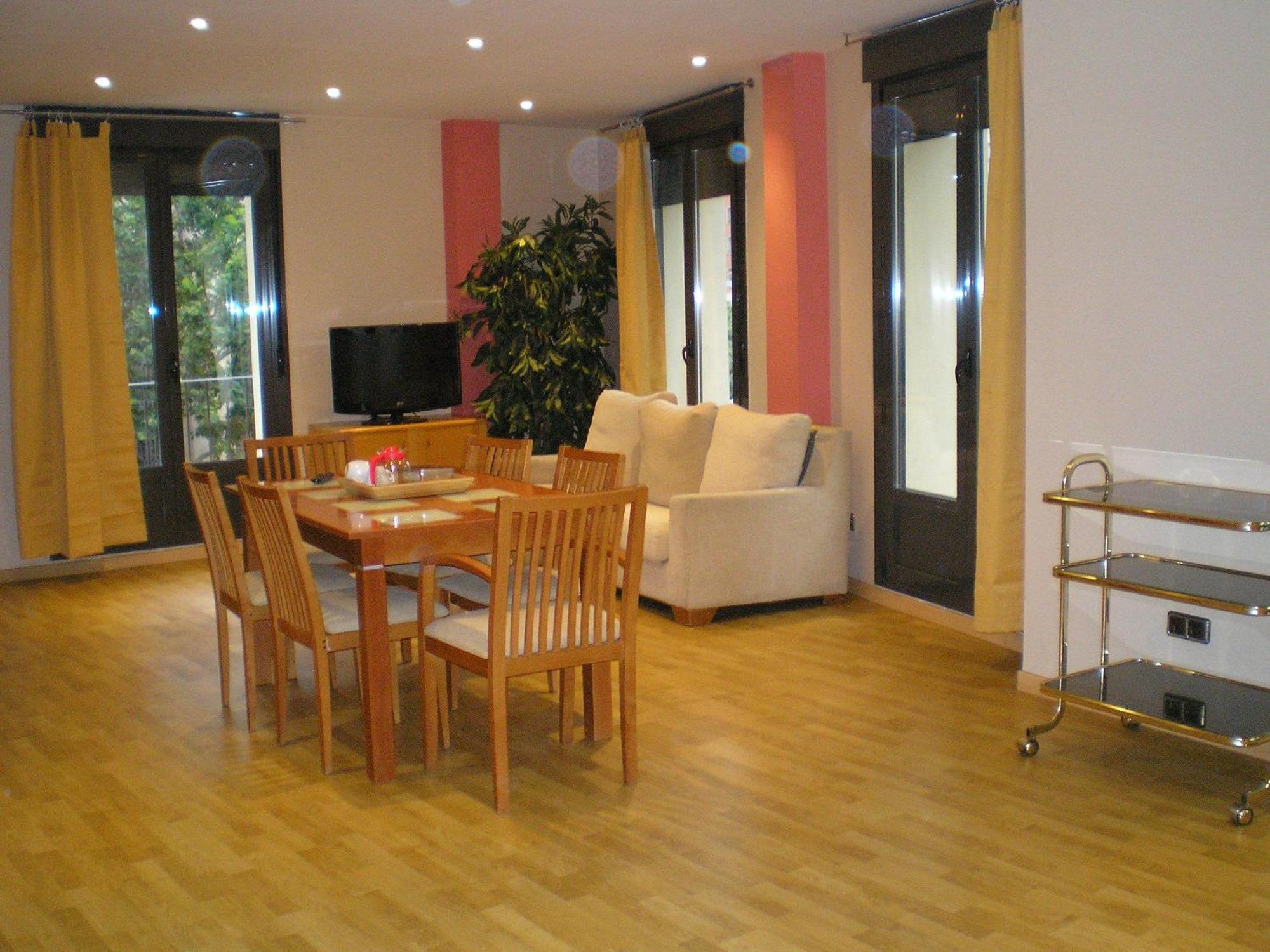 Apartamentos Plaza Espana Deluxe Zaragoza Ngoại thất bức ảnh
